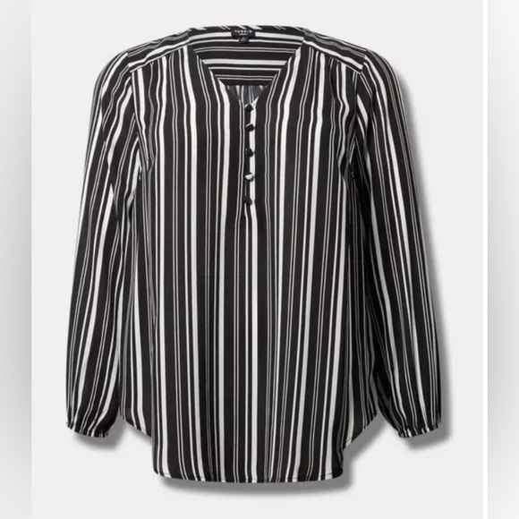 Torrid Harper Pullover Long Sleeve Tunic - Picture 1 of 5